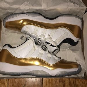 Air Jordan 11 Retro Low